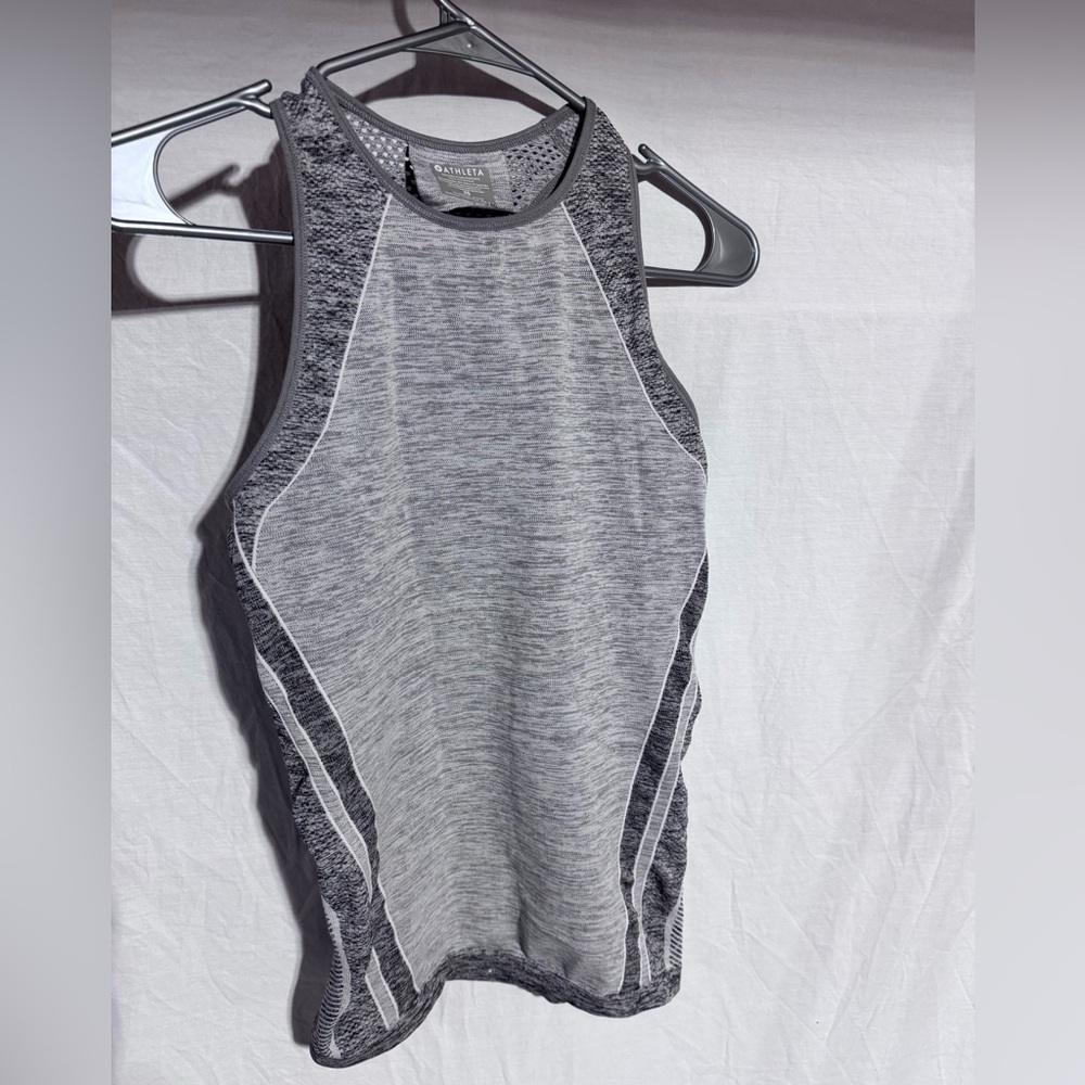 Athleta gray fitted racerback athletic tank Size XS
